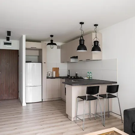 Park Mirowski Homely Apartment Warsaw Exterior photo